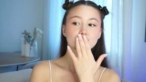 Ethal - thank you for thumb up online show from April 30, 2026, 1:56 am