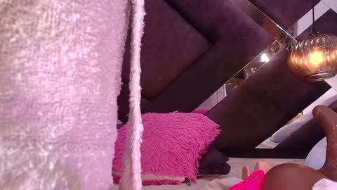 Snapshot of vvioleta_ chatting on January 7, 2025, 9:07 am Violeta online show from January 7, 2025, 9:07 am
