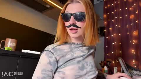 ILONA A week goal new laptop online show from June 18, 2026, 4:44 pm