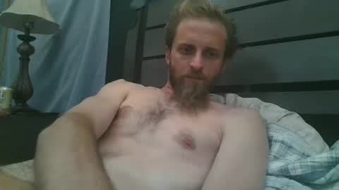 wade_stickler online show from September 23, 2025, 10:35 pm