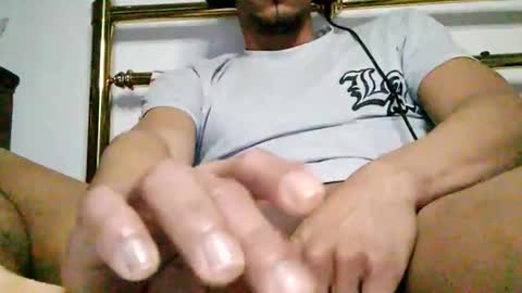 Snapshot of wali170097 chatting on February 9, 2025, 5:29 am ghhhgh online show from February 9, 2025, 5:29 am