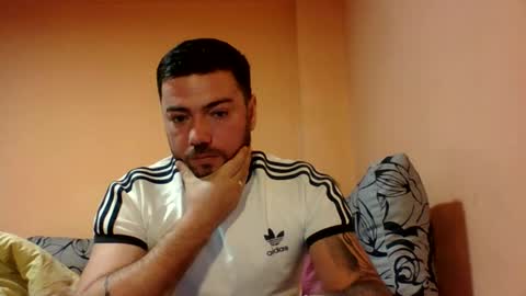 Snapshot of wallacewoods1 chatting on December 4, 2024, 6:00 am wallacewoods1 online show from December 4, 2024, 6:00 am