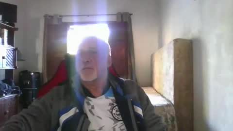 Snapshot of walmen20212 chatting on February 13, 2026, 9:38 am walmen20212 online show from February 13, 2026, 9:38 am