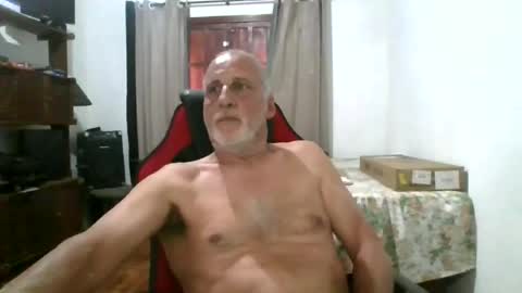 Snapshot of walmen20222 chatting on July 5, 2026, 4:36 pm walmen20222 online show from July 5, 2026, 4:36 pm