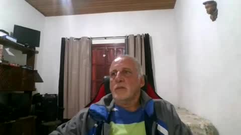 Snapshot of walmen20222 chatting on July 22, 2026, 12:08 pm walmen20222 online show from July 22, 2026, 12:08 pm
