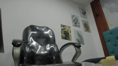 WALTER NOILS online show from May 26, 2026, 11:45 pm