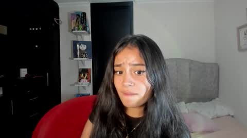 walton_abieca_ online show from September 17, 2025, 11:12 am