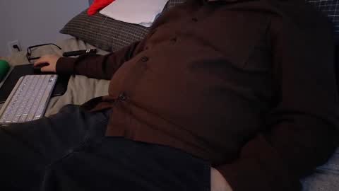 I love the ol in-n-out  online show from November 4, 2025, 9:03 pm