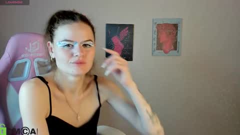 Snapshot of wanda_gomez chatting on October 1, 2025, 3:40 pm Wanda online show from October 1, 2025, 3:40 pm