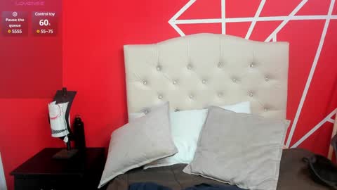 Wanda Milf online show from December 27, 2024, 10:05 pm