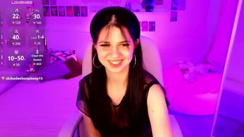 Wanda online show from September 30, 2025, 8:47 pm