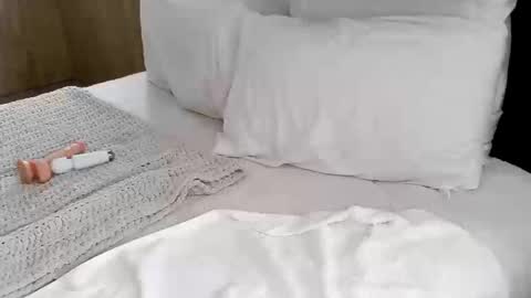 Snapshot of wanderlustgaal chatting on October 18, 2025, 6:19 pm wanderlustgaal online show from October 18, 2025, 6:19 pm