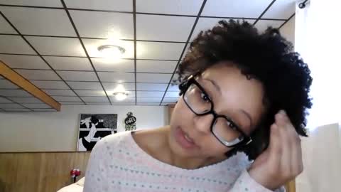 wanderlustgaal online show from February 19, 2026, 1:29 pm