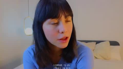 Betti online show from November 13, 2025, 1:37 am