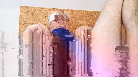 edging noah loves to wank online show from September 14, 2025, 7:29 am