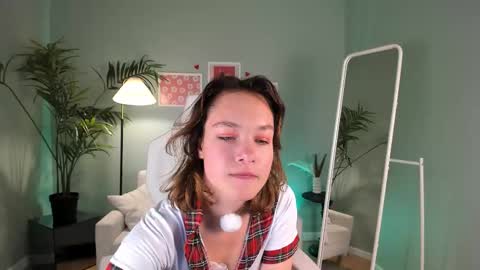 Chelsea online show from September 12, 2025, 7:14 pm