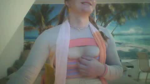 Snapshot of wannafeelitall chatting on January 9, 2025, 4:39 pm Emilia inst  online show from January 9, 2025, 4:39 pm