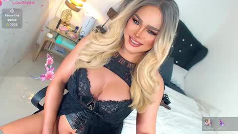 Miss Anna online show from February 7, 2026, 2:54 pm