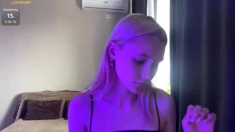 Snapshot of wanttodeep chatting on November 14, 2025, 7:18 am wanttodeep online show from November 14, 2025, 7:18 am