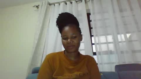 wapgirl22 online show from April 4, 2026, 3:20 pm