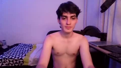 Snapshot of warrenblushfire chatting on October 20, 2025, 4:24 am  W A R R E N B L U S H F I R E online show from October 20, 2025, 4:24 am
