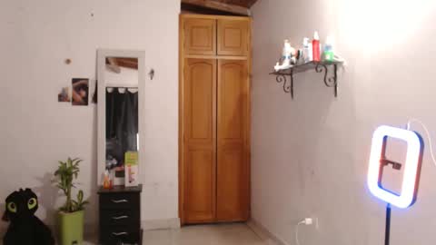 Snapshot of warrior_xena chatting on October 14, 2025, 11:38 pm warrior_xena online show from October 14, 2025, 11:38 pm