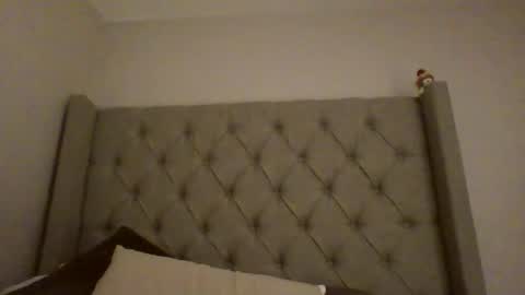 wasiancutie online show from May 4, 2026, 6:53 am
