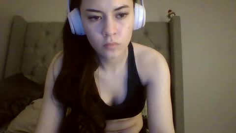 wasiancutie online show from May 10, 2026, 4:50 am