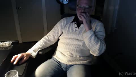 wasted_daze_ online show from January 30, 2025, 2:06 am