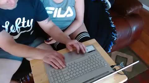 Snapshot of watchedging chatting on January 12, 2025, 5:01 pm Hereforfun online show from January 12, 2025, 5:01 pm