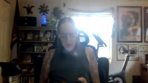Snapshot of waterfire420 chatting on June 23, 2026, 1:36 am waterfire420 online show from June 23, 2026, 1:36 am