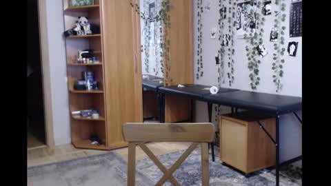 Mina online show from February 28, 2026, 11:44 am