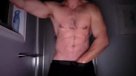 waynekent80 online show from February 1, 2026, 9:08 am