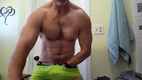 waynekent80 online show from February 3, 2026, 6:02 pm