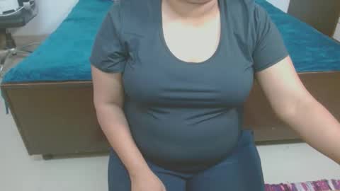 khushiwife kabirhubby kavyasexy gf online show from February 18, 2025, 6:15 am