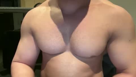 Snapshot of weaponx1 chatting on September 16, 2025, 12:06 pm Weapon X online show from September 16, 2025, 12:06 pm