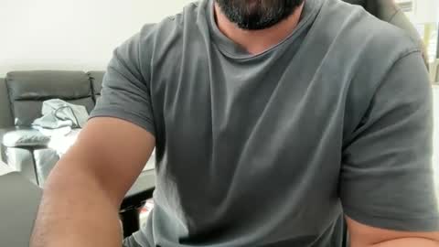 Snapshot of weaponx1 chatting on October 9, 2025, 10:41 pm Weapon X online show from October 9, 2025, 10:41 pm