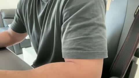 Snapshot of weaponx1 chatting on October 21, 2025, 1:39 am Weapon X online show from October 21, 2025, 1:39 am