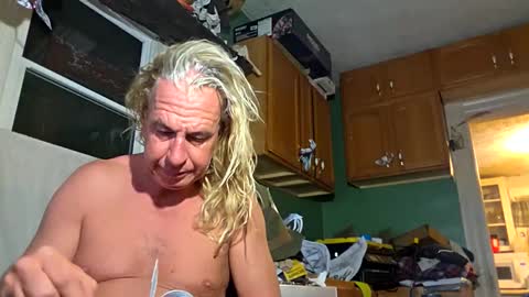 Snapshot of weber444 chatting on October 14, 2025, 6:03 am weber444 online show from October 14, 2025, 6:03 am