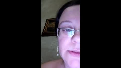 Marina online show from January 2, 2025, 11:38 pm