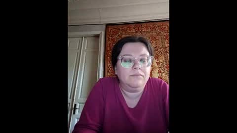 Marina online show from May 6, 2026, 4:01 pm