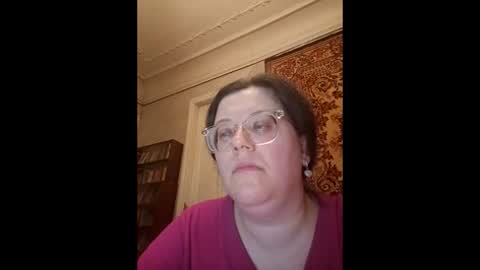 Marina online show from May 9, 2026, 10:15 pm