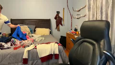 Snapshot of webslingxxxx chatting on October 17, 2025, 11:40 pm webslingxxxx online show from October 17, 2025, 11:40 pm