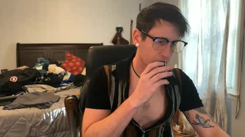 Snapshot of webslingxxxx chatting on November 14, 2025, 2:49 pm webslingxxxx online show from November 14, 2025, 2:49 pm