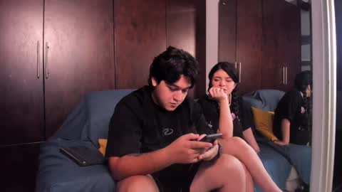 EMILY  ANDREW online show from March 1, 2026, 4:25 am