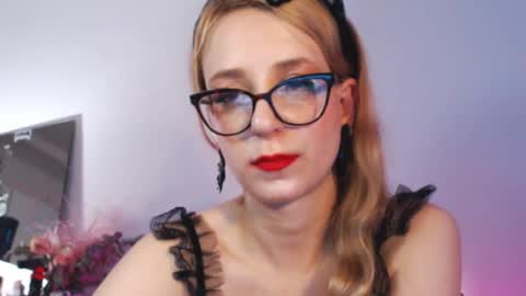 Snapshot of welliza chatting on March 12, 2025, 3:57 am Liza online show from March 12, 2025, 3:57 am