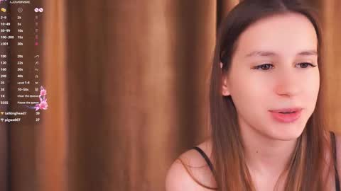 Nora online show from December 17, 2025, 8:04 pm