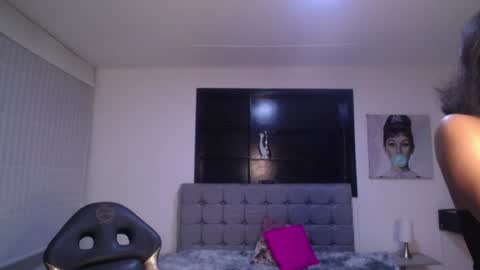 Snapshot of wendy_1_ chatting on June 15, 2026, 2:25 am wendy_1_ online show from June 15, 2026, 2:25 am