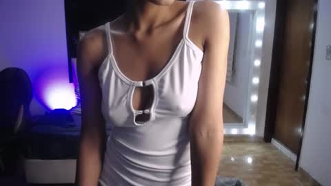 Snapshot of wendy_1_ chatting on June 20, 2026, 9:39 pm wendy_1_ online show from June 20, 2026, 9:39 pm