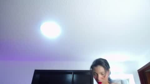Snapshot of wendy_1_ chatting on June 25, 2026, 2:22 am wendy_1_ online show from June 25, 2026, 2:22 am